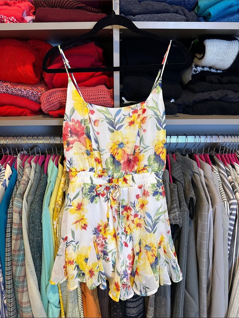Trixxi white/yellow/pink floral adjustable strap elastic waistband romper size S